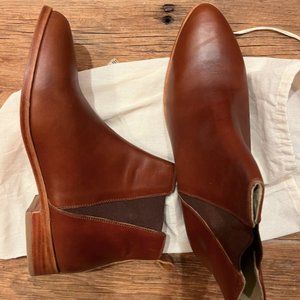 Women's Classic Chelsea Boot Brandy